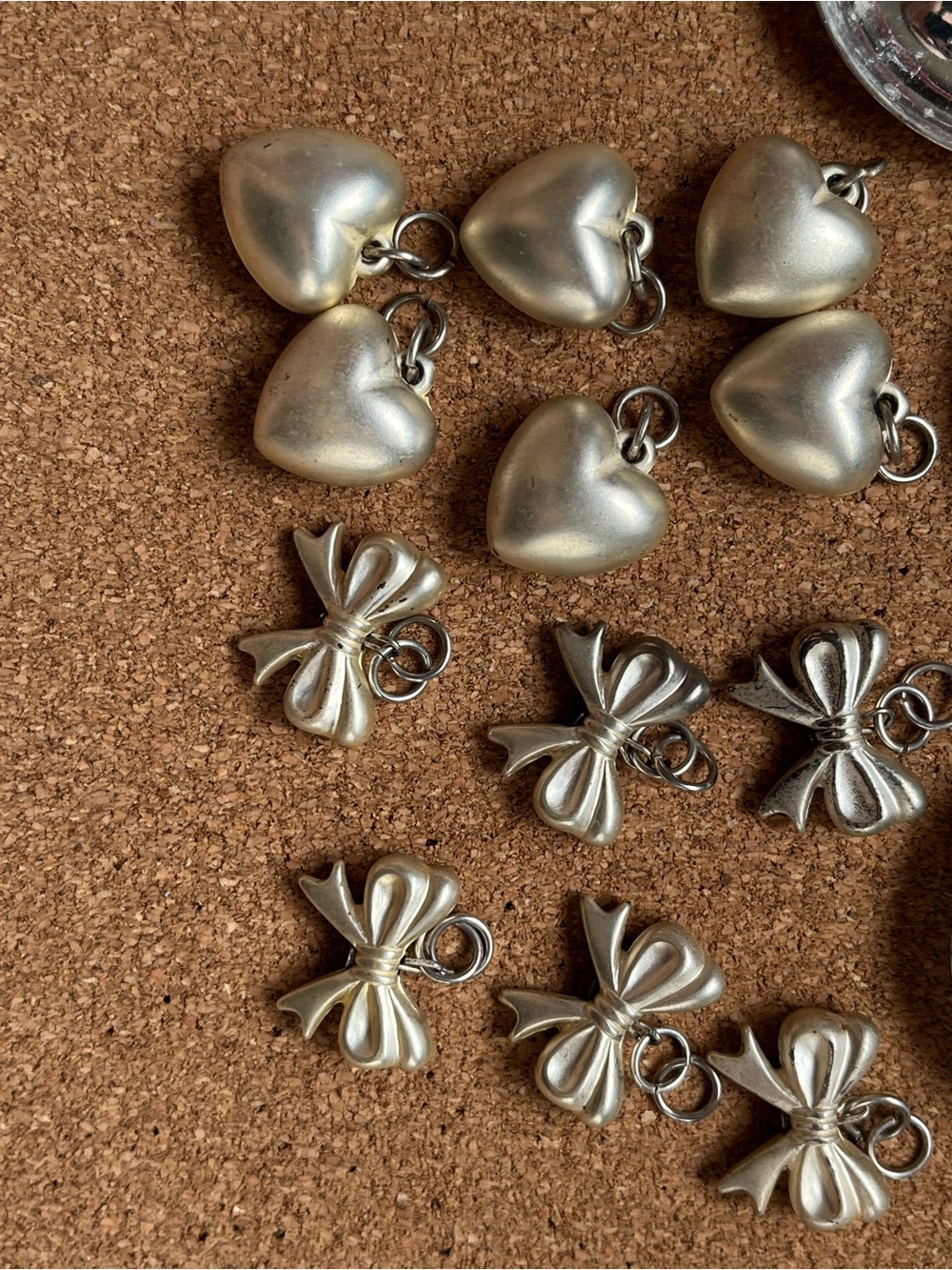 Craft supplies Heart & Bow Charms for ornaments or jewelry - Picture 8 of 8